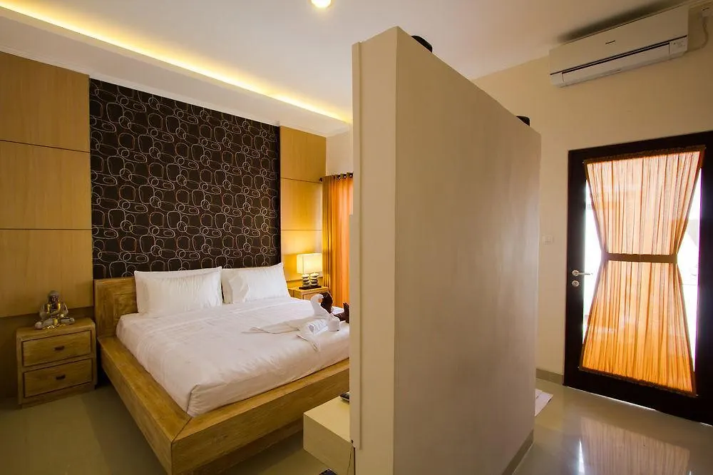 Karana Villa Bali 4*,